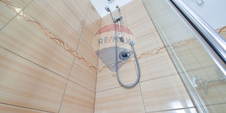 20250528164428-951953-16