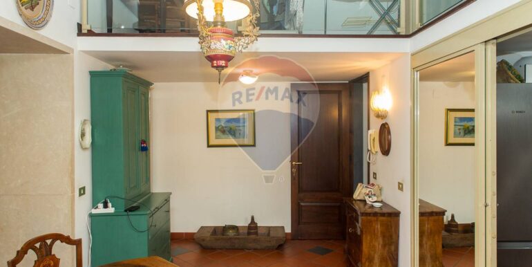 20250616182701-959013-23