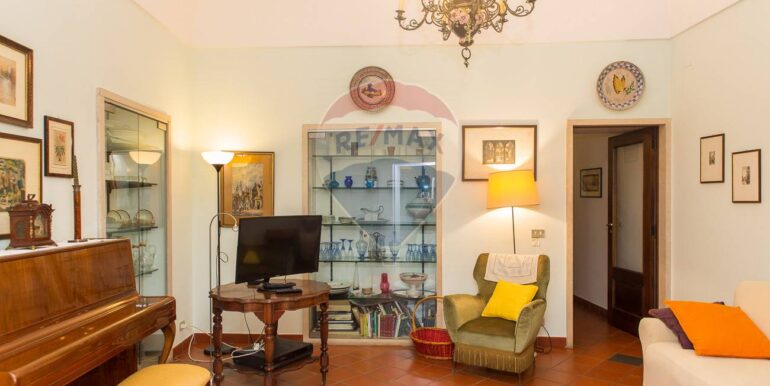 20250616182738-959013-37