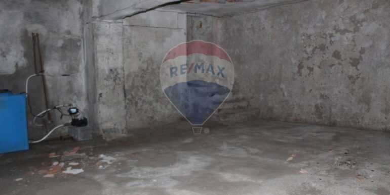 20250627212224-963238-12