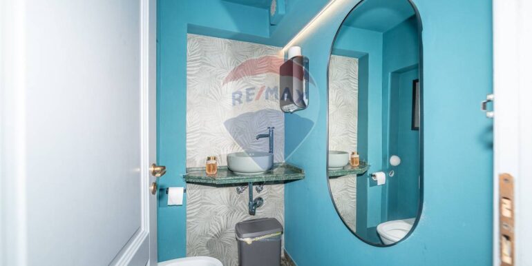 20250630230503-963579-8