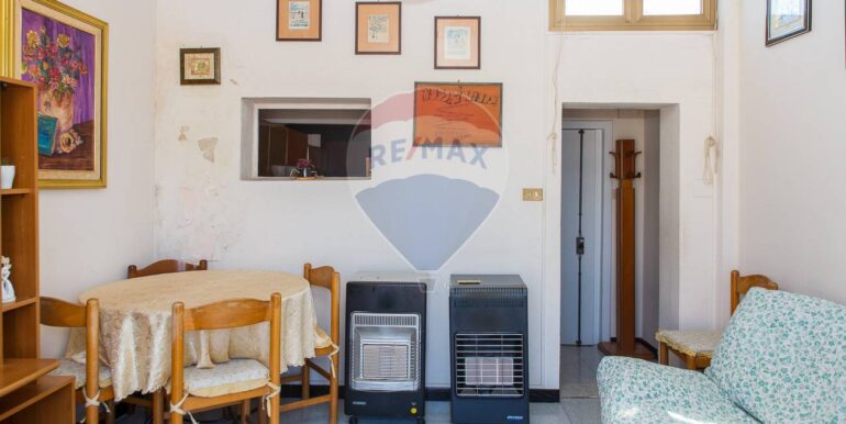 2025070494200-964480-10