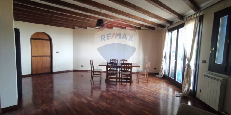 20250717174330-968637-2