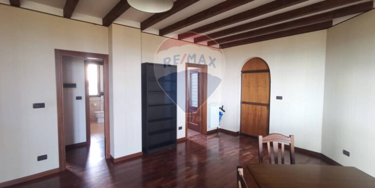 20250717174333-968637-3