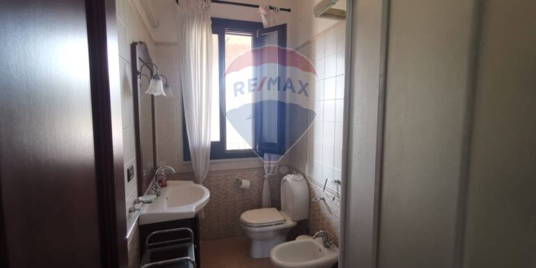 20250717174359-968637-12