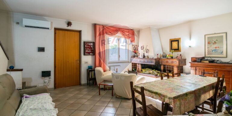 20250725161354-971670-13