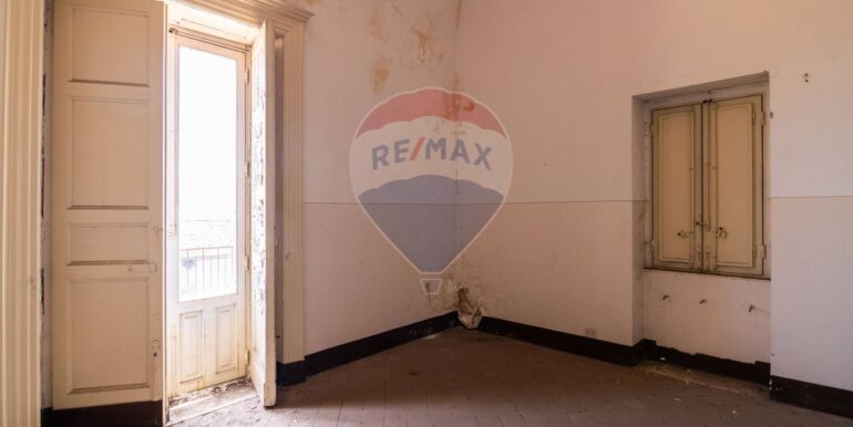 20250801125036-973010-18