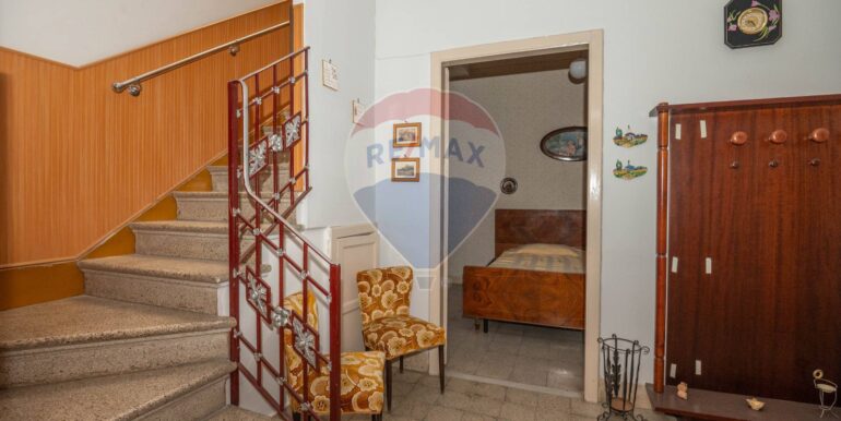 20250801174351-964816-4