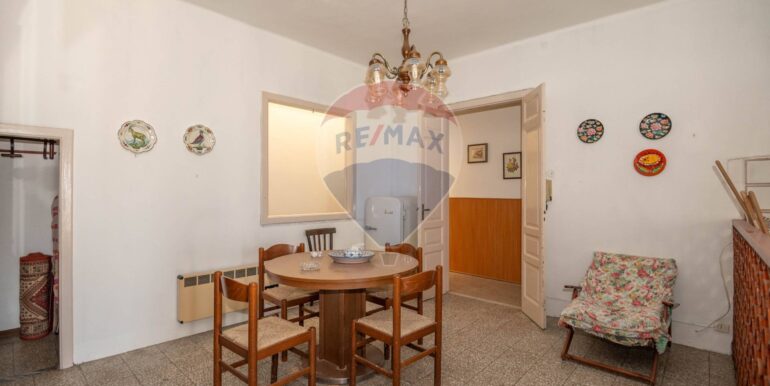 20250801174359-964816-6