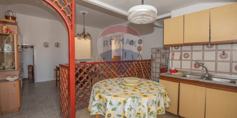 20250801174406-964816-8