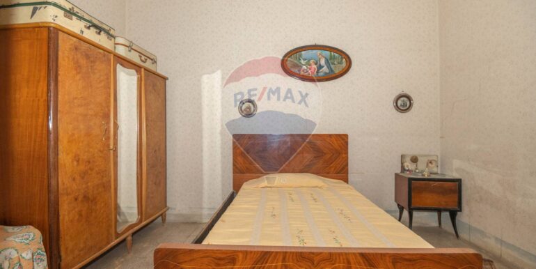 20250801174430-964816-15