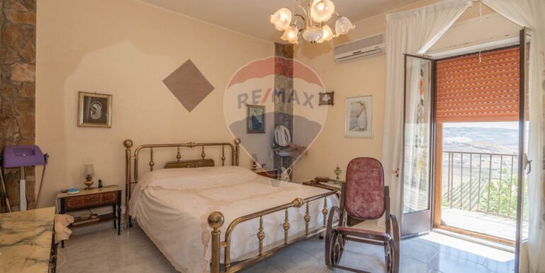 20250801193957-964822-3