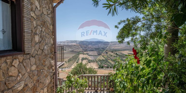 20250801194059-964822-18