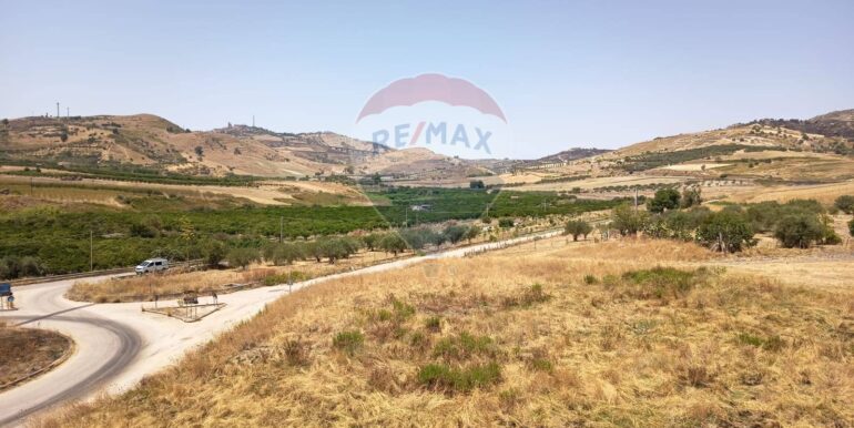 20250805171722-971949-3