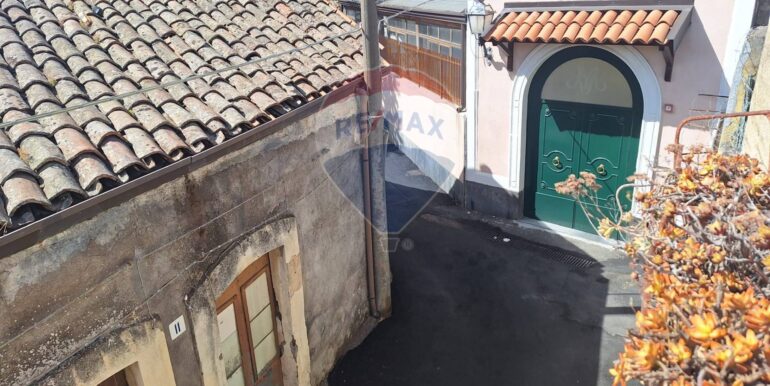 20250805201018-973574-16