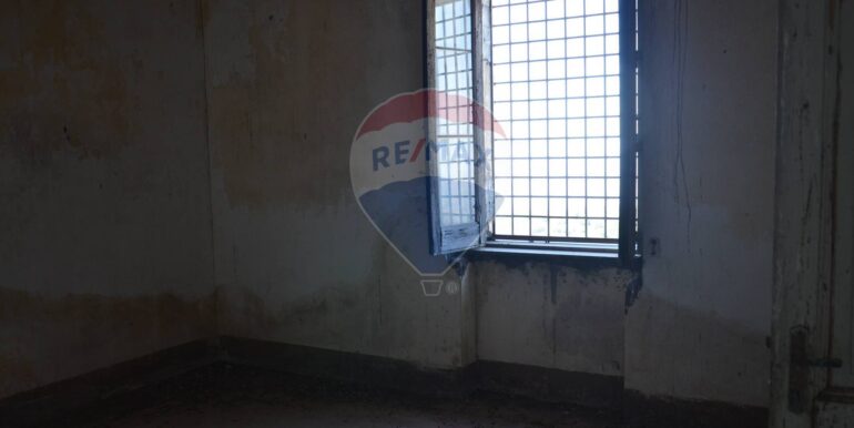 20250806160934-973572-15