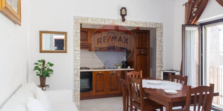 20250806170344-968885-10