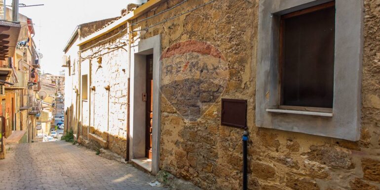 20250806170437-968885-21