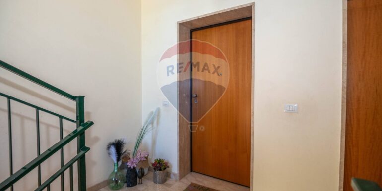 2025080814725-974012-11