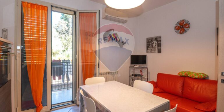 2025080814754-974012-18