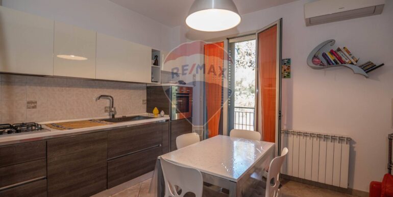 2025080814805-974012-21