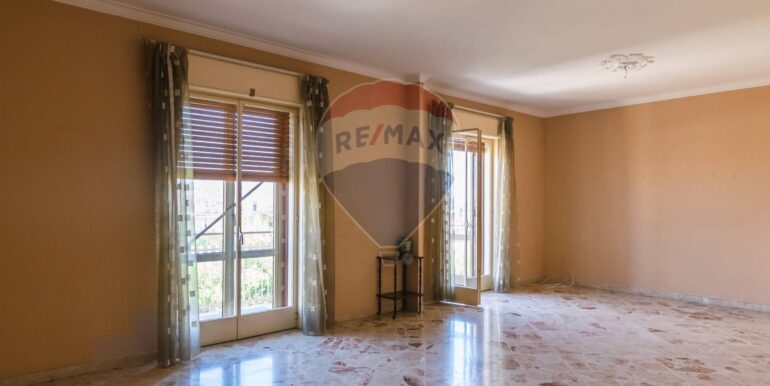 20250808181829-974549-1