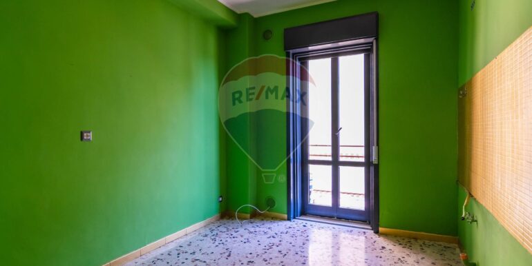 20250808181859-974549-10