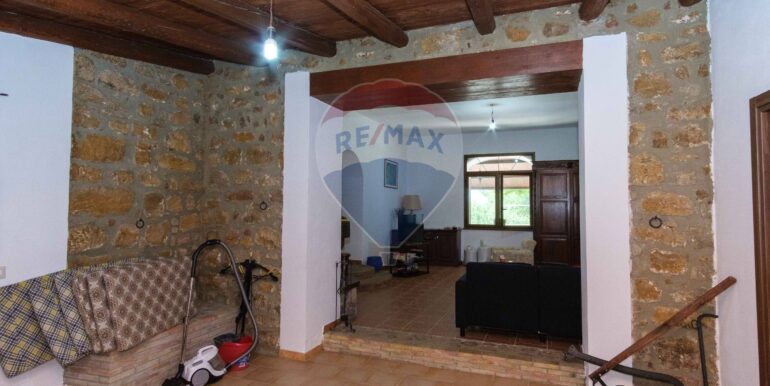 20250810112439-960168-12