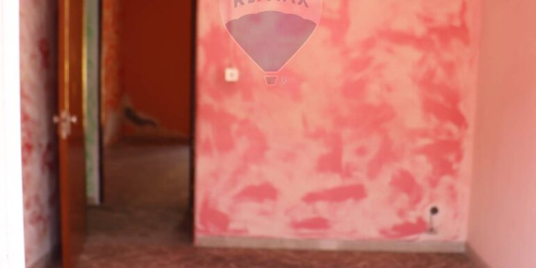 20250811133051-974605-18