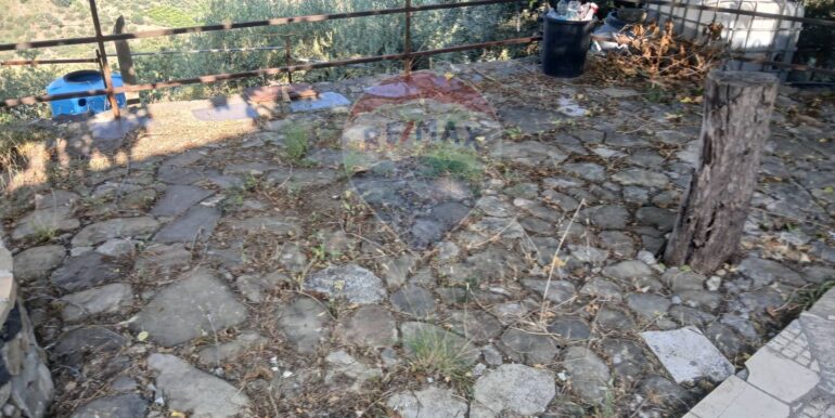 20250813190104-974713-13