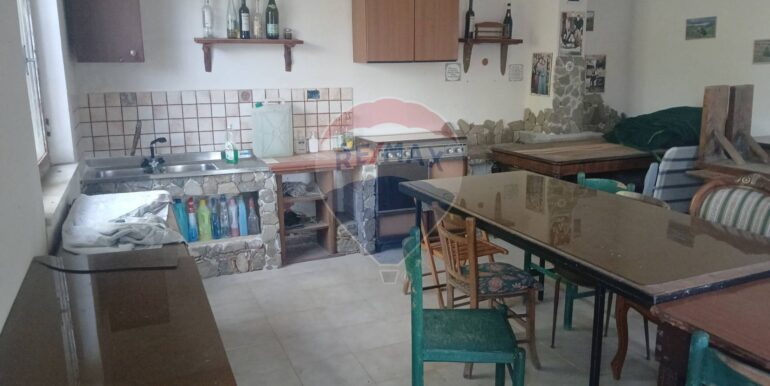 20250813190112-974713-15