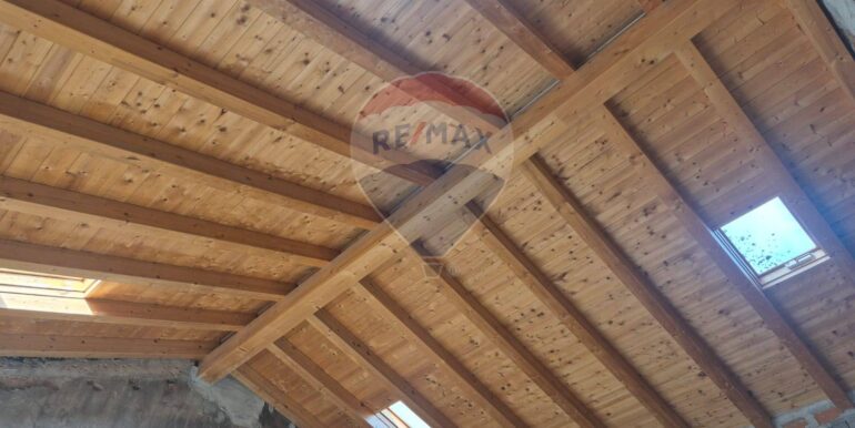 20250819201019-975081-10