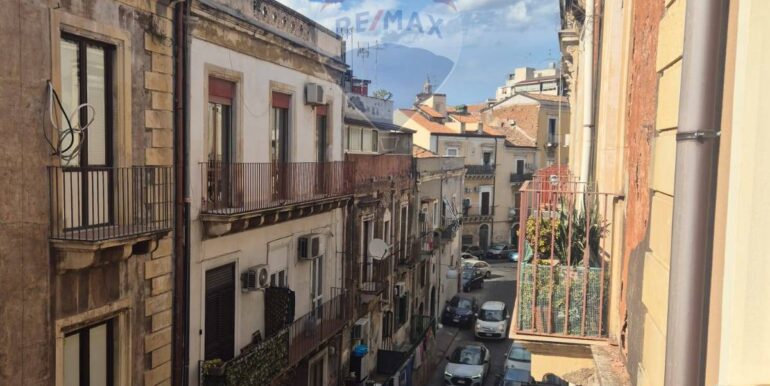 20250819201026-975081-13