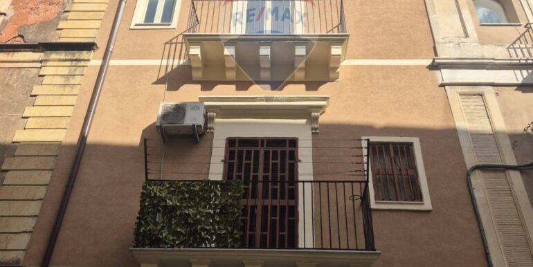 20250819201042-975081-18