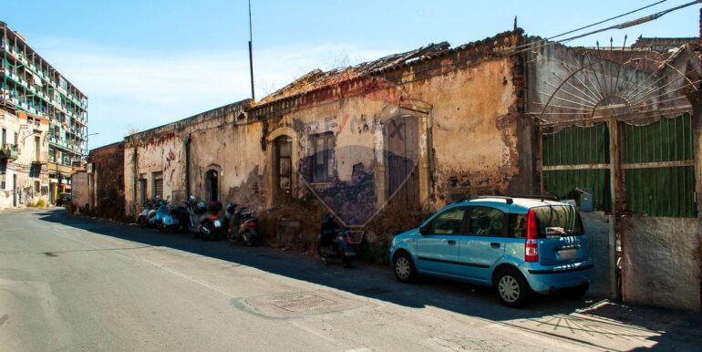 2025082095903-975086-1