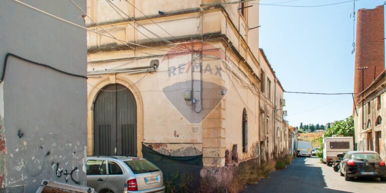 2025082095932-975086-9