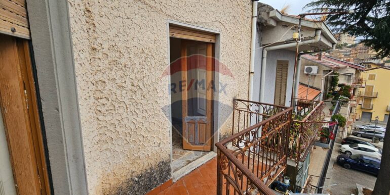 20250821135152-975299-3