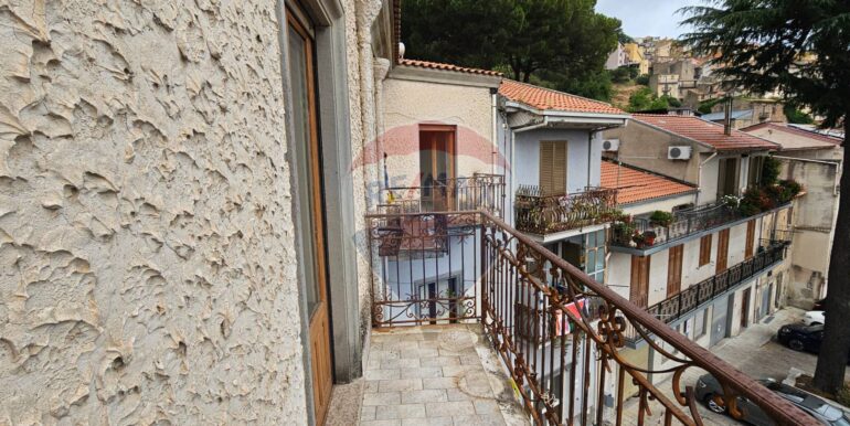 20250821135210-975299-5