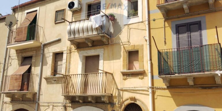 20250821172608-975309-1