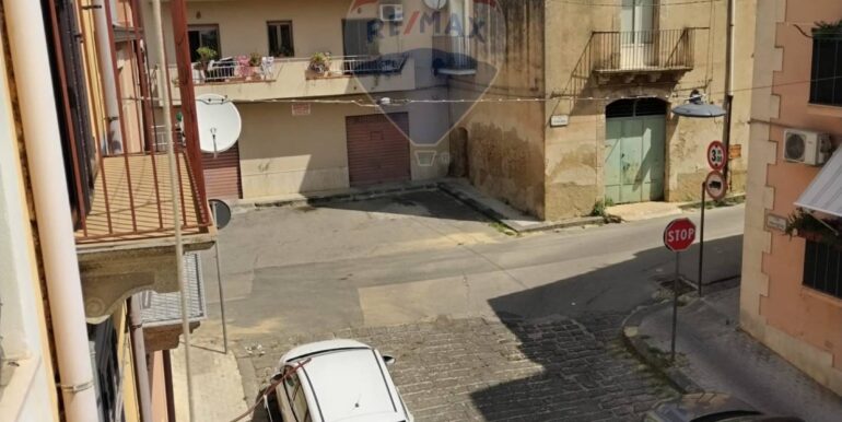 20250821172645-975309-12