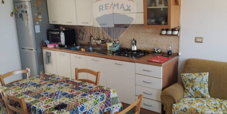 20250821172700-975309-16