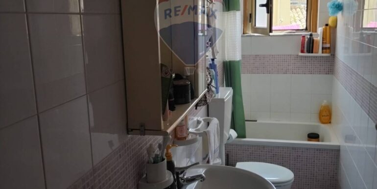 20250821172702-975309-17