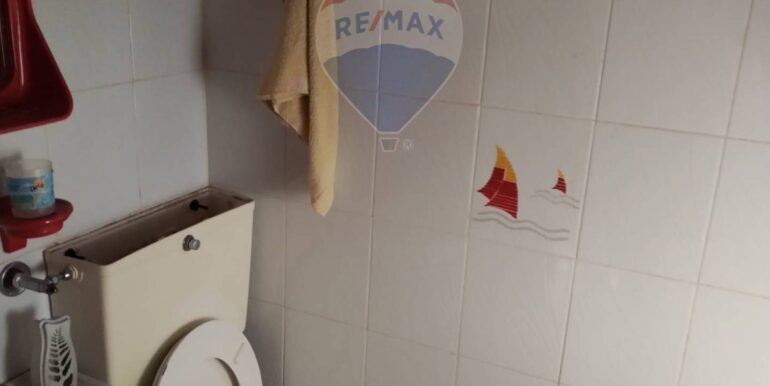 20250821175015-975311-11