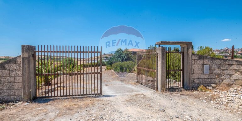 20250825173028-975646-9