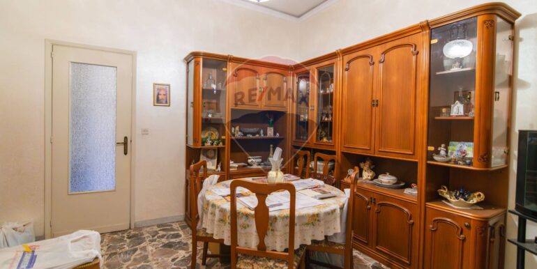 20250826210923-975727-6