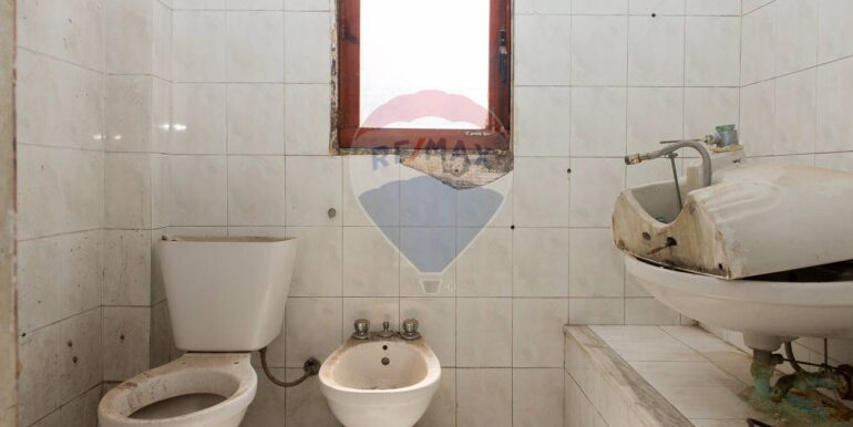 20250827215323-974741-6