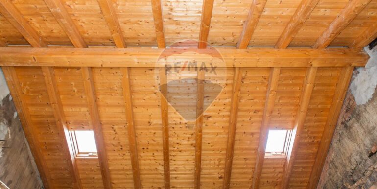 20250827215336-974741-9