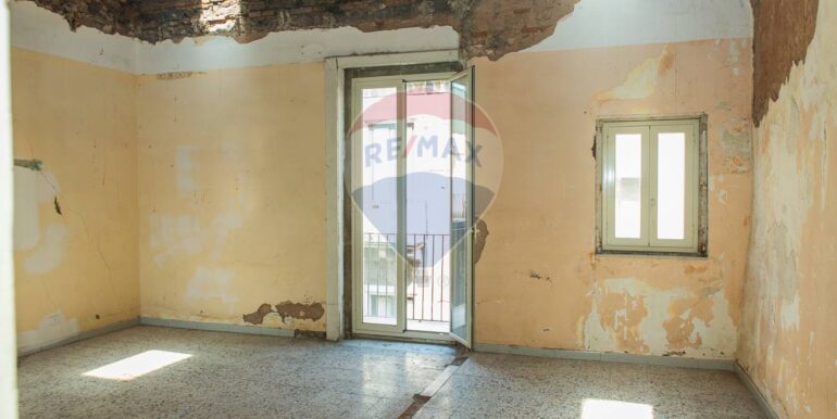 20250827215428-974741-15