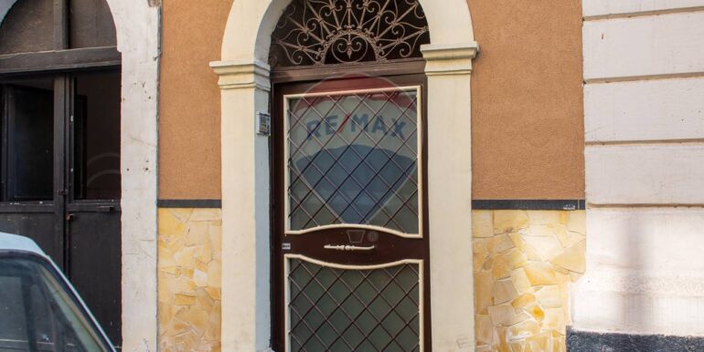 20250827221105-974622-2