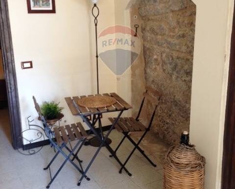 20250828120327-976139-9